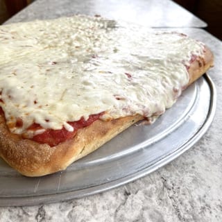 Thin Crust Pizza